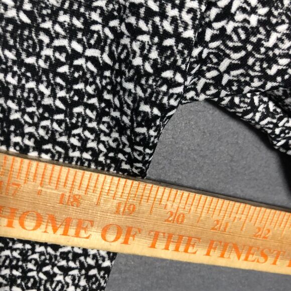 michael kors womens sweater small s black white printed crew neck mk spots s13 - Picture 13 of 13